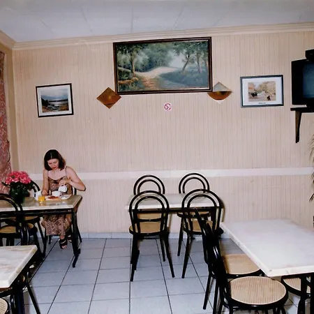 Hotel Paris Bercy-3