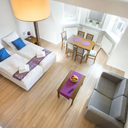 Emaus Apartments-3