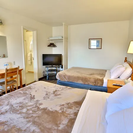 Blue Mountain Motel-3