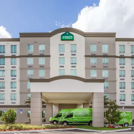 Wingate By Wyndham Miami Airport-3