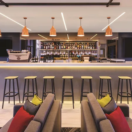 Travelodge Hotel Sydney Airport-2