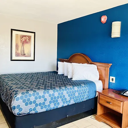 Budget Inn-2