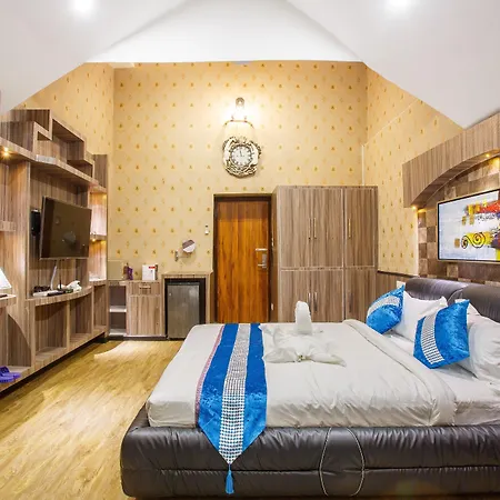 Royal Empire Boutique Hotel-2