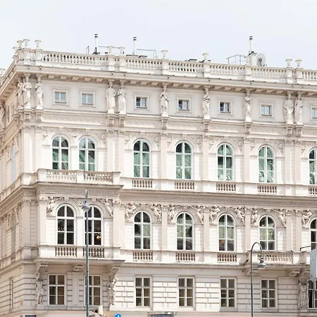 Miiro Palais Rudolf-3