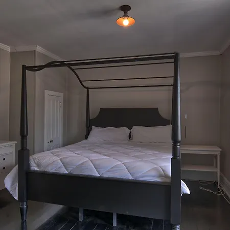 Charlevoix House-3