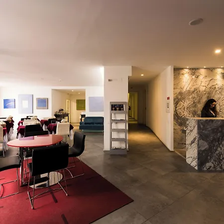 Alfama - Lisbon Lounge Suites-3
