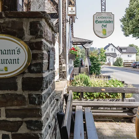 Landhotel Sauerländer Hof-2