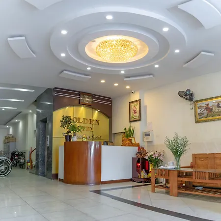 Golden Hotel-2