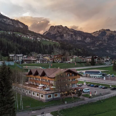 X Alp Hotel-2