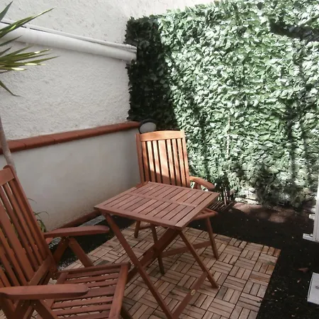 Busalacchi B&B-2