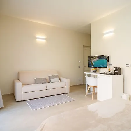 Enjoy Your Stay - Guest House - Olbia-2