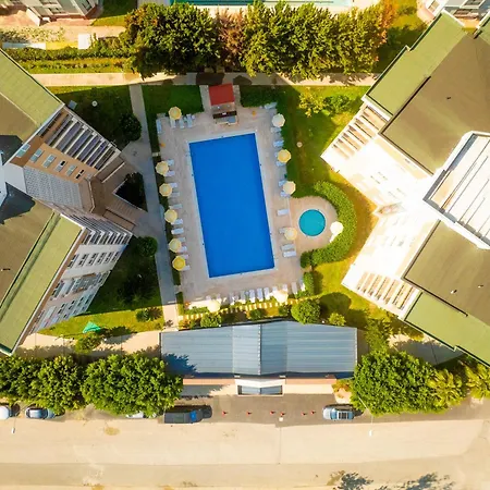 River Park Residence Lara-3