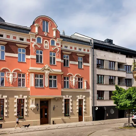 Hotel Golden Queen-3