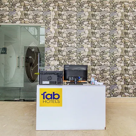 Fabhotel Emara Grand - Hal Old Airport Road-3