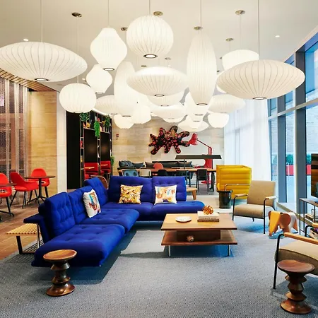 Citizenm Chicago Downtown-3