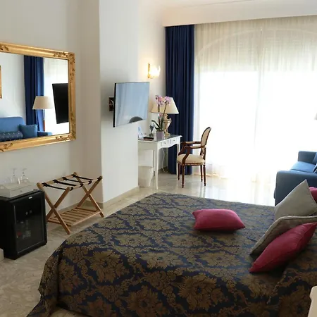 Bougainville Luxury Boutique Hotel-3