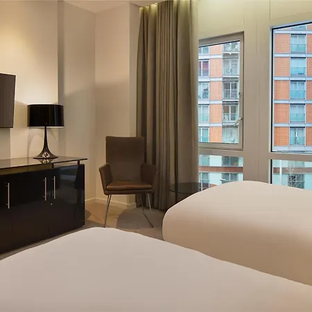 Radisson Blu Hotel, London Canary Wharf East-2