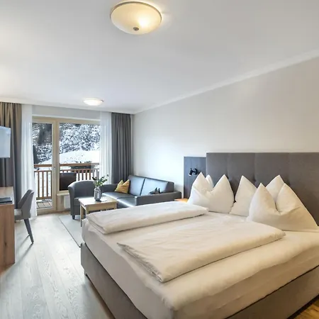 Damülser Hof - Wellness&Spa Superior-2