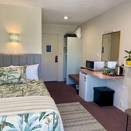 Heritage Park Lodge-3