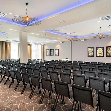 Leonardo Royal Hotel Cologne Bonn Airport-2