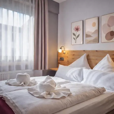 Luna Inn Stuttgart City-2