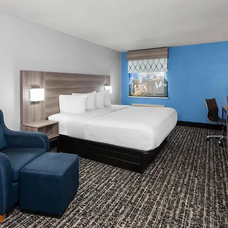 Baymont By Wyndham Indianapolis South-2