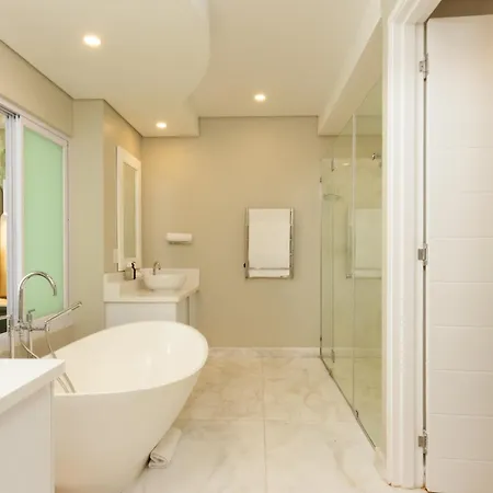 Views Boutique Hotel & Spa-3