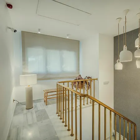 Beneste Nerja Hostal-2