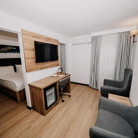 Business Life Hotel & Spa Bakirkoey-2
