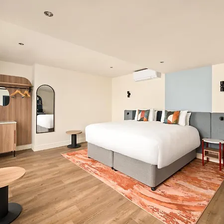 London Bloomsbury Square Hotel By Ihg-3