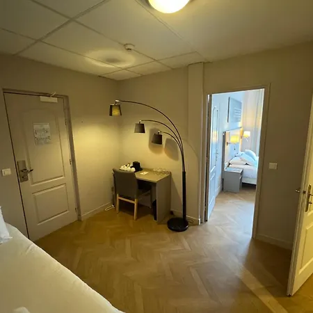Hotel Villa Des 2 Caps-2