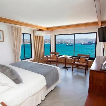 Hotel Oceanic-3