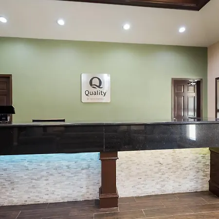 Quality Inn & Suites Lufkin-3