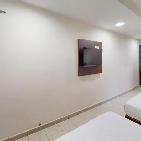 Cathay Hotel-2