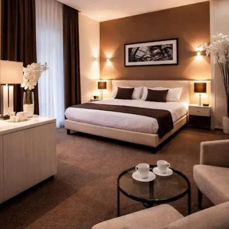 Stelle Hotel The Businest-3