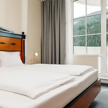 MONDI Hotel Bellevue Gastein-3