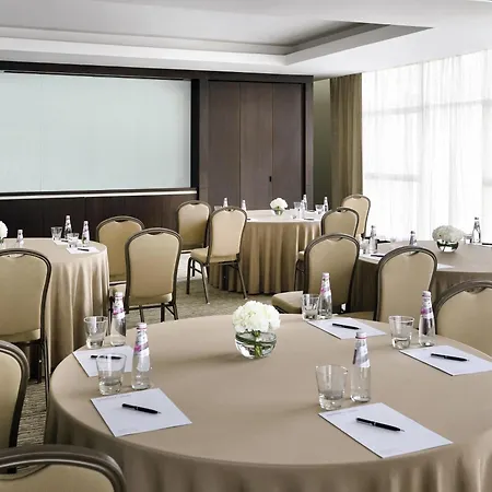 Moevenpick Hotel Jumeirah Lakes Towers Dubai-3