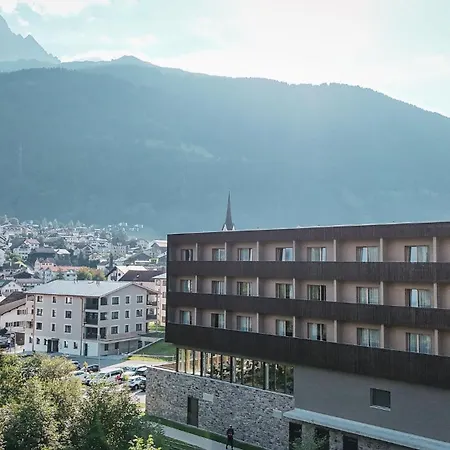 Aves Hotel Savognin-3