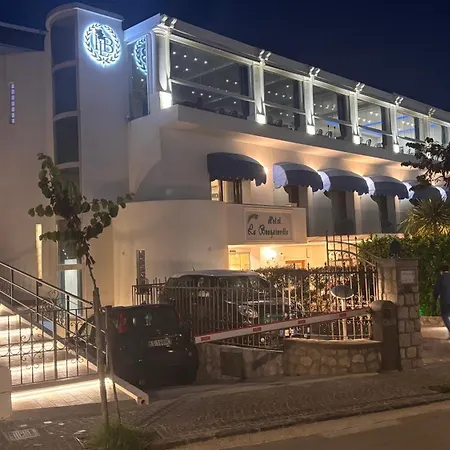 Bougainville Luxury Boutique Hotel-2