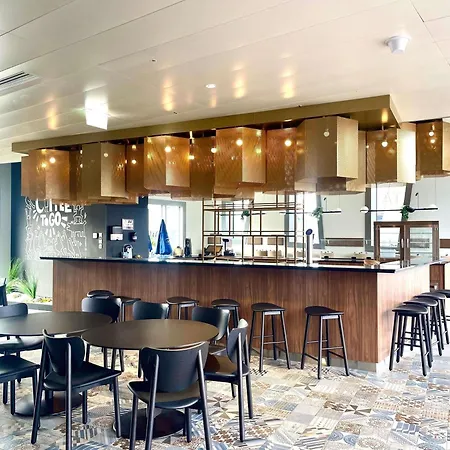 Mercure Geneva Airport-3