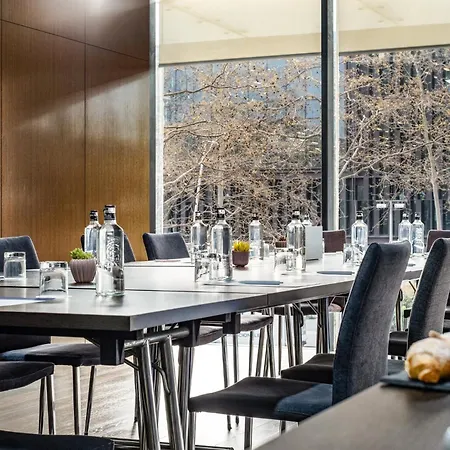Holiday Inn Express Barcelona City 22@ By Ihg-2