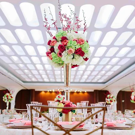 Queen Elizabeth 2 Hotel-2