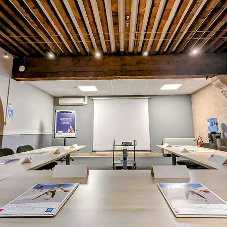 ibis budget Marseille Vieux Port-3