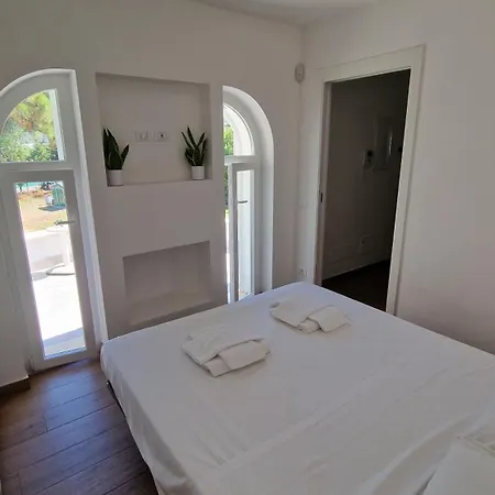 Villa Epi-3