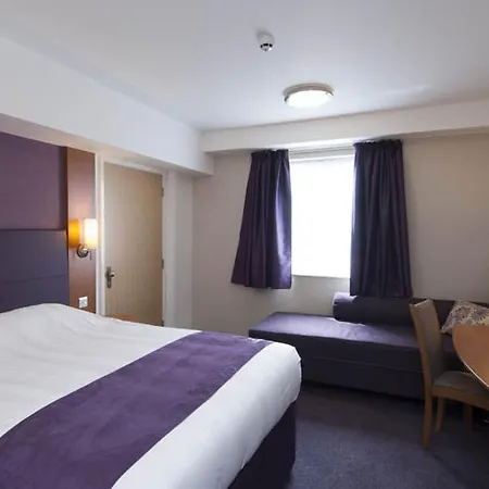 Premier Inn London Beckton-2