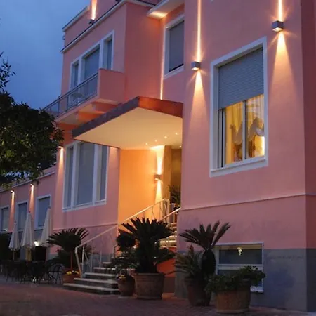 Hotel Napoleon-3