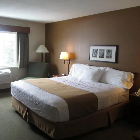 Americinn By Wyndham Charlevoix-2