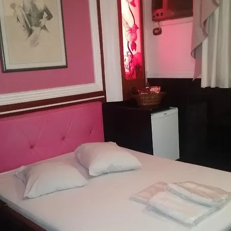 America Motel (Adults Only)-2