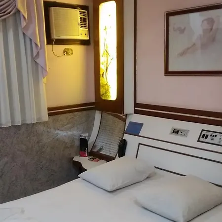 America Motel (Adults Only)-3