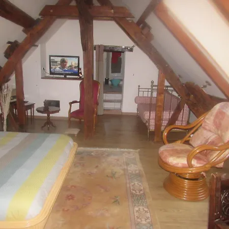 Ferme Historique Jean De La Fontaine et ses chambres d'hôtes Hammam-Spa - 4 étoiles-2